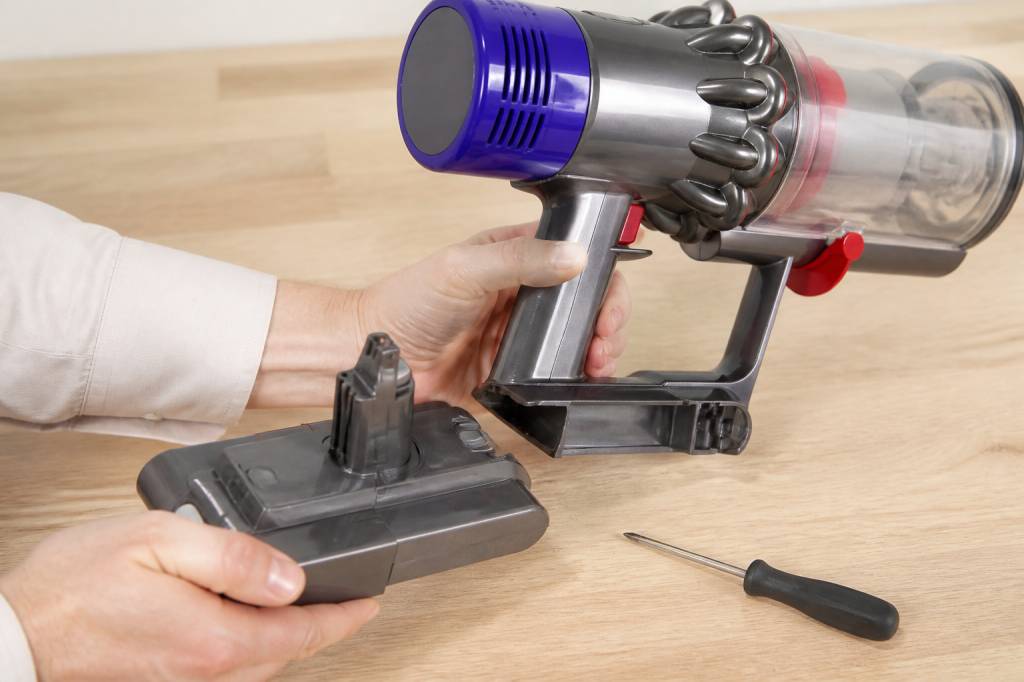 Batterie Dyson V1 comment la remplacer et bien choisir son modèle